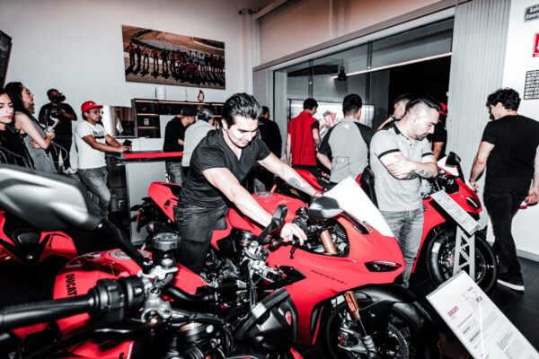 comunidad-agencia-ducati-puebla-2025-10